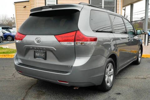 2014 Toyota Sienna