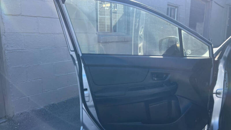 2012 Subaru Impreza 2.0i