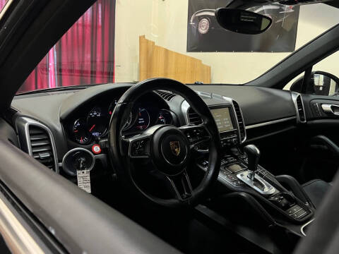2016 Porsche Cayenne