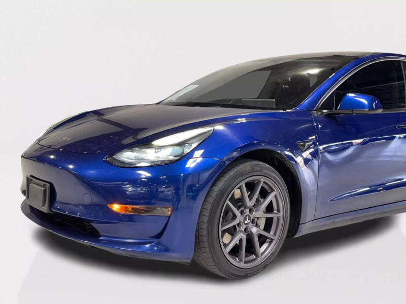 2021 Tesla Model 3 Standard Range Plus