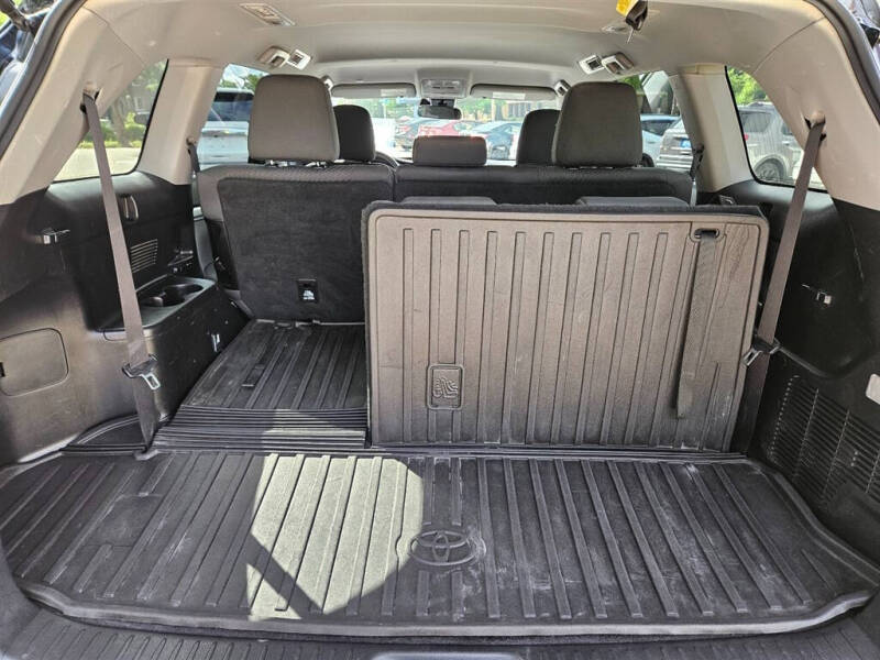 2019 Toyota Highlander LE Plus