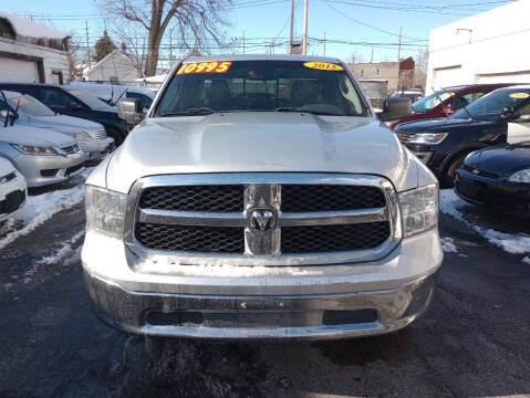 2015 RAM 1500 SLT