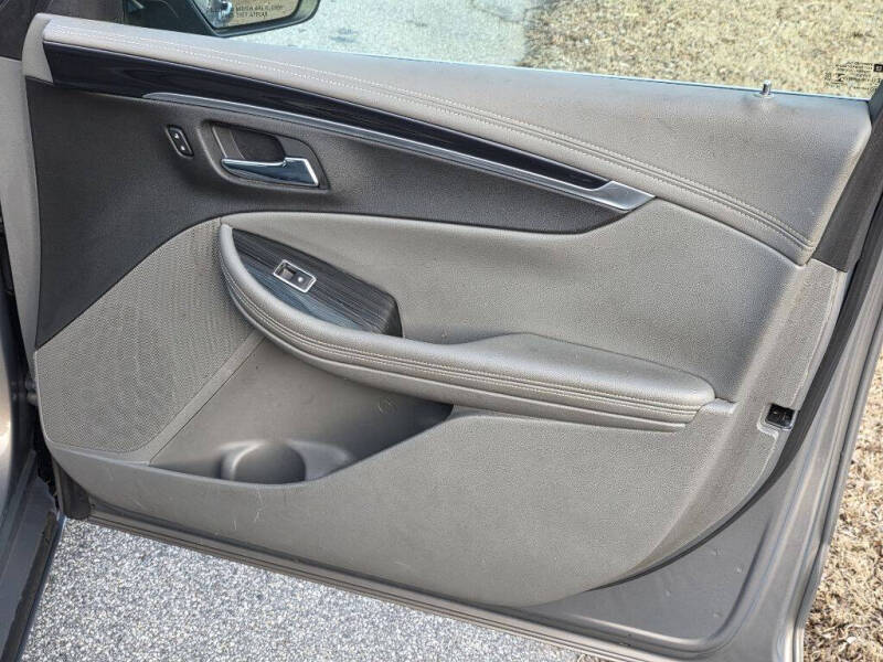 2019 Chevrolet Impala LT