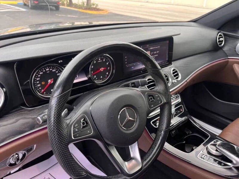 2017 Mercedes-Benz E-Class E 300 4MATIC