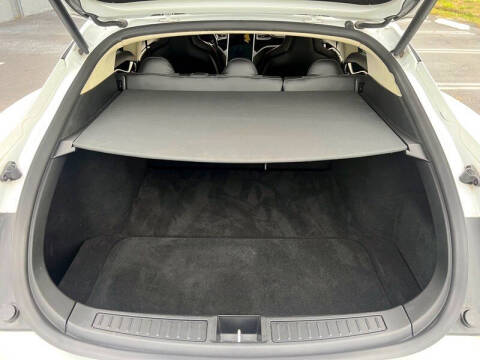 2013 Tesla Model S Performance