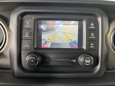 2020 Jeep Gladiator Sport