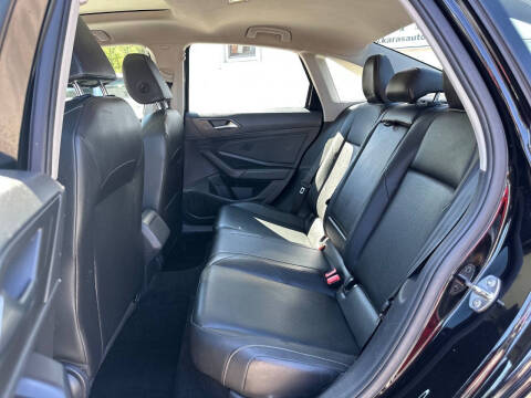 2019 Volkswagen Jetta R-Line