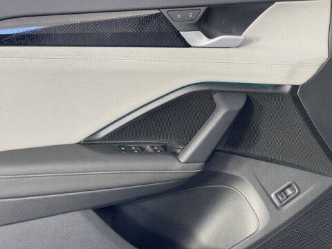 2025 Volkswagen Tiguan SE 4Motion