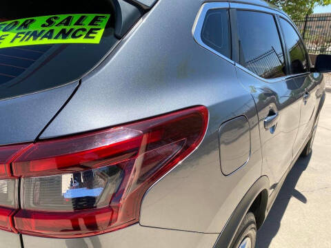 2020 Nissan Rogue Sport S