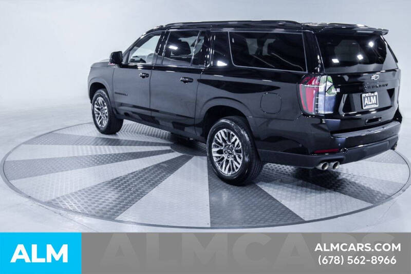 2025 Chevrolet Suburban Z71