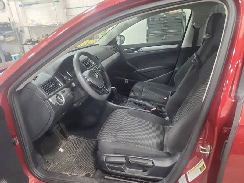 2016 Volkswagen Passat 1.8T S