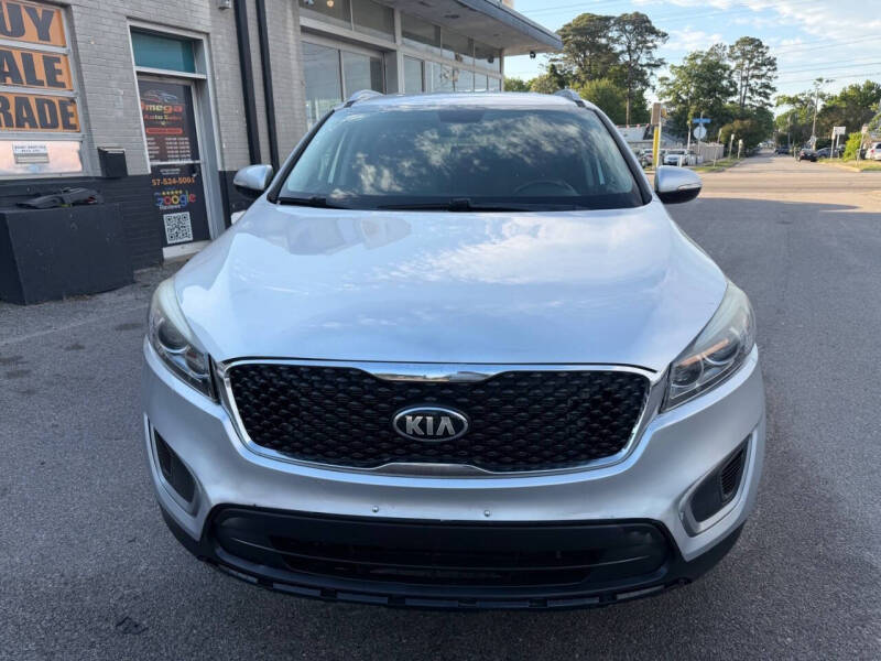 2017 Kia Sorento LX