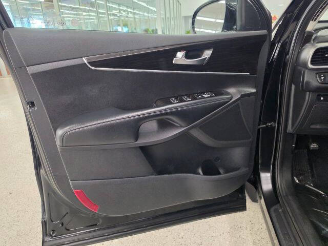 2019 Kia Sorento LX V6