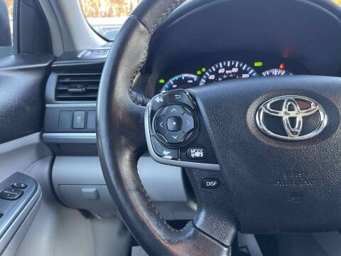 2014 Toyota Camry Hybrid XLE