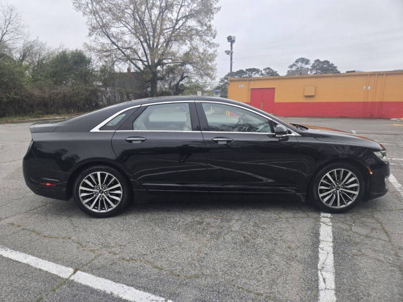 2017 Lincoln MKZ Select