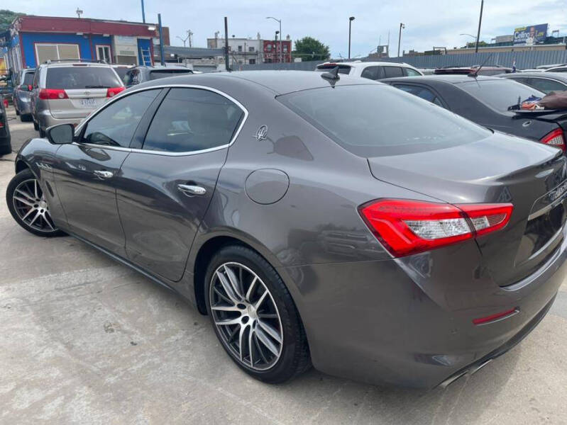 2018 Maserati Ghibli