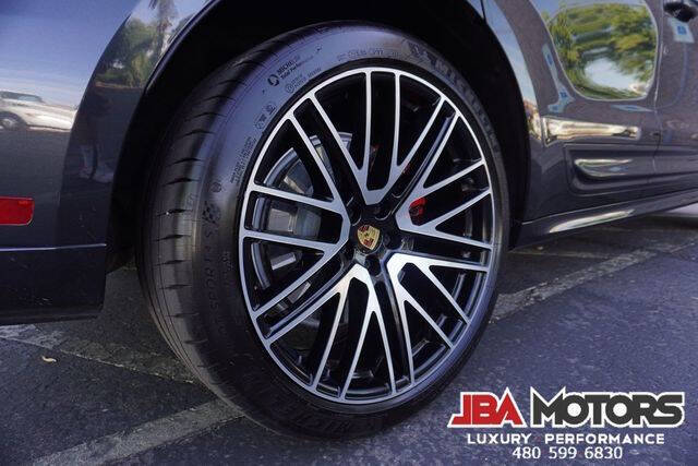 2022 Porsche Macan GTS