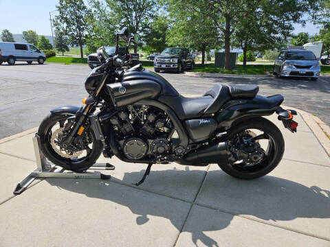 2019 Yamaha VMAX Matte Raven Black