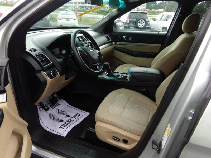 2016 Ford Explorer