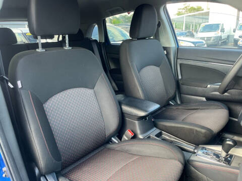 2019 Mitsubishi Outlander Sport Special Edition