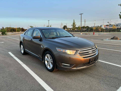 2015 Ford Taurus SEL