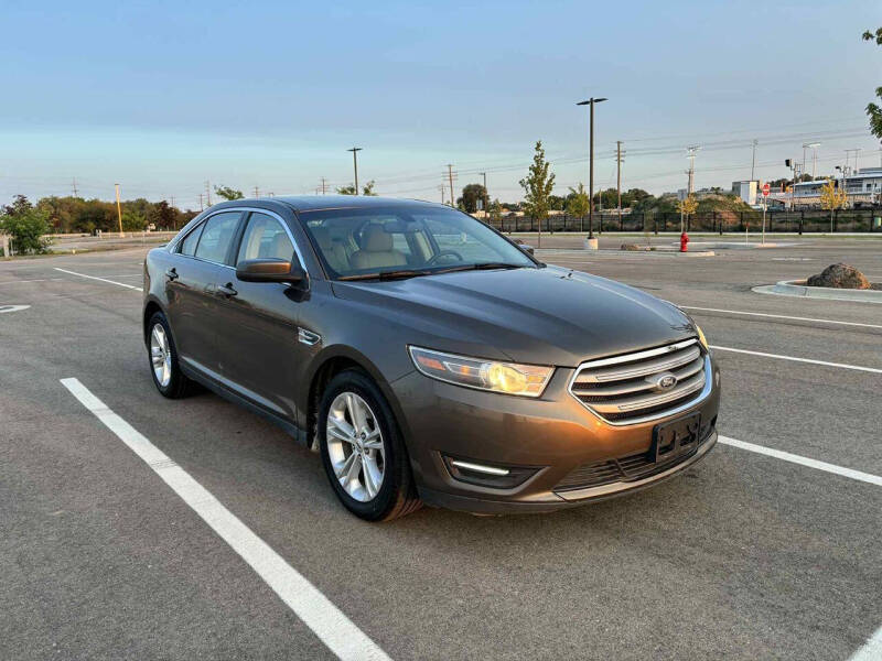 2015 Ford Taurus SEL