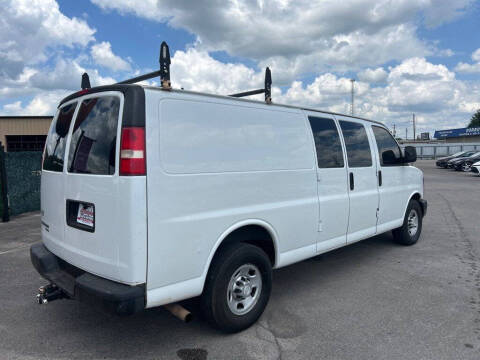 2016 Chevrolet Express 2500