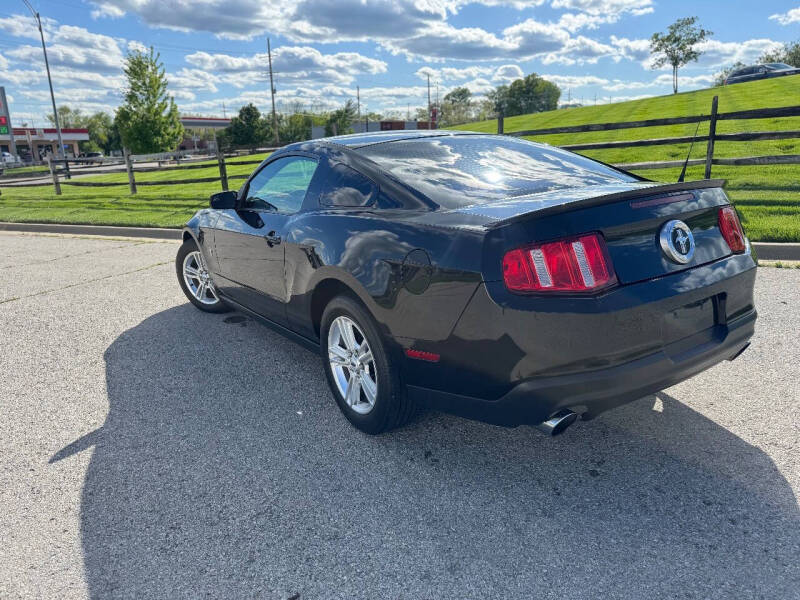 2012 Ford Mustang V6