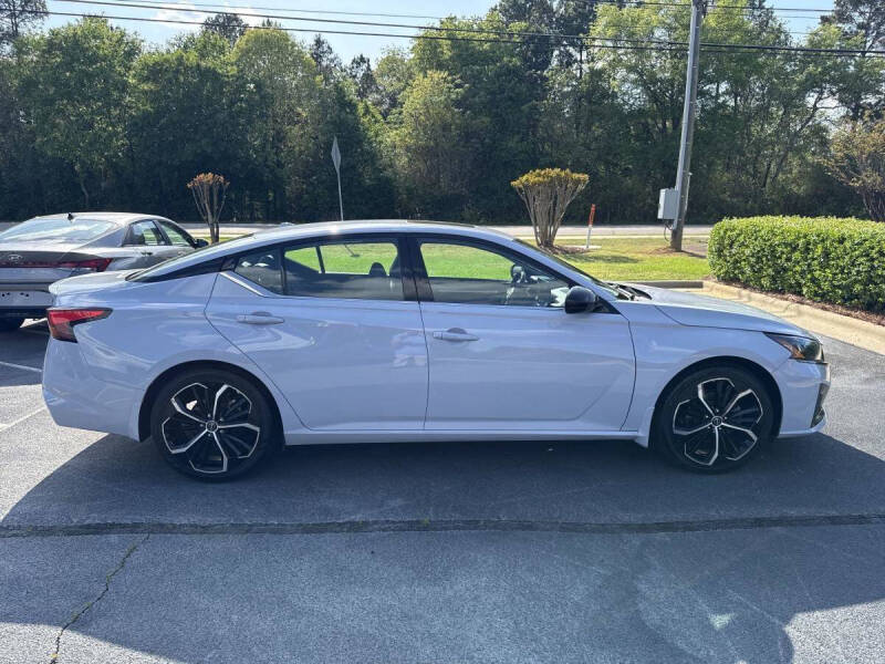 2023 Nissan Altima 2.5 SR