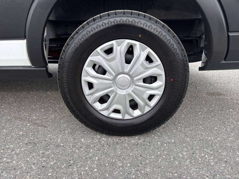 2023 Ford Transit 350 XLT