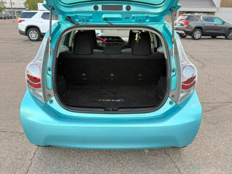 2014 Toyota Prius c