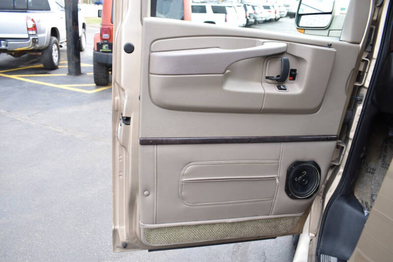 2011 Chevrolet Express 2500