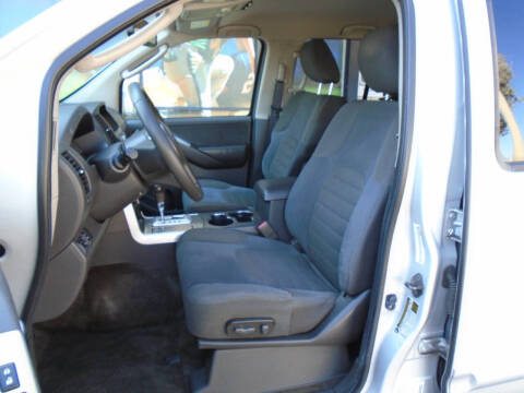 2012 Nissan Pathfinder SV