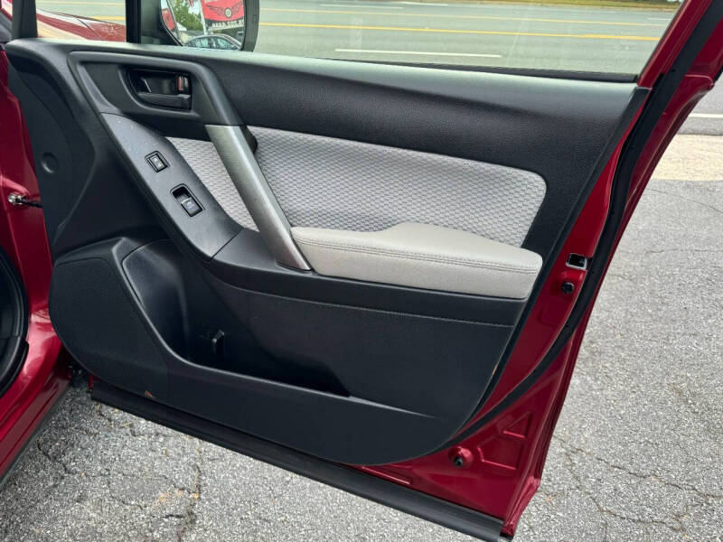 2017 Subaru Forester 2.5i