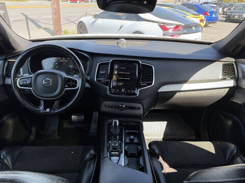 2016 Volvo XC90 T8 eAWD R-Design