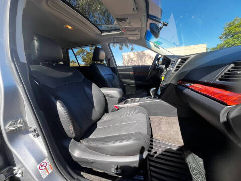 2012 Subaru Outback 2.5i Limited