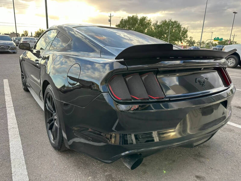 2017 Ford Mustang