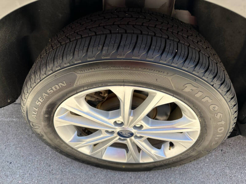 2018 Ford Escape SE