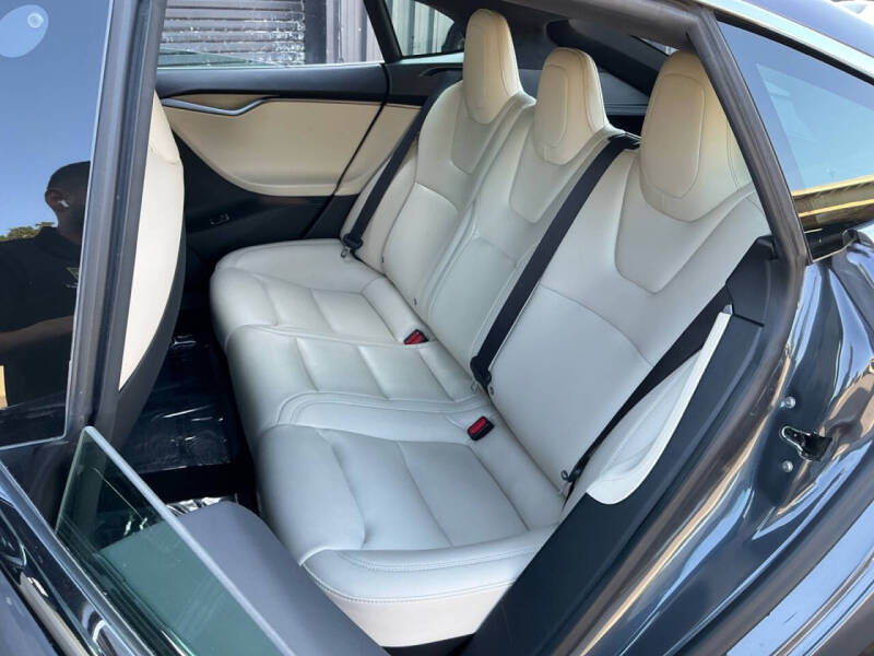 2021 Tesla Model S Long Range Plus