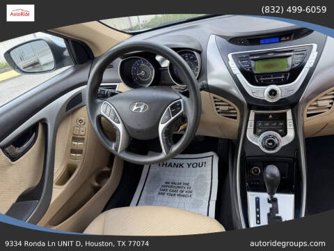 2012 Hyundai Elantra