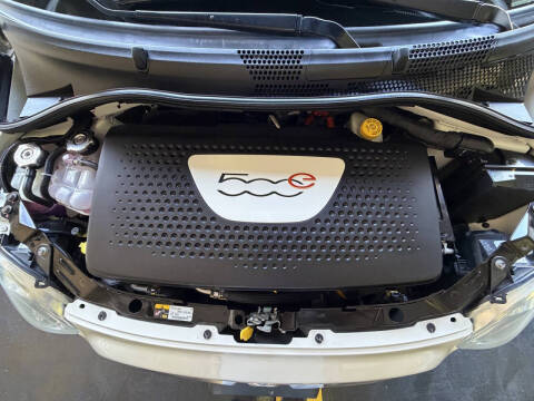 2013 FIAT 500e