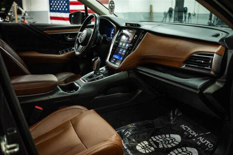 2022 Subaru Outback Touring XT