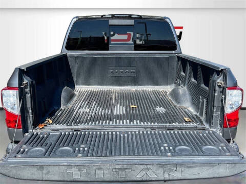 2019 Nissan Titan SV