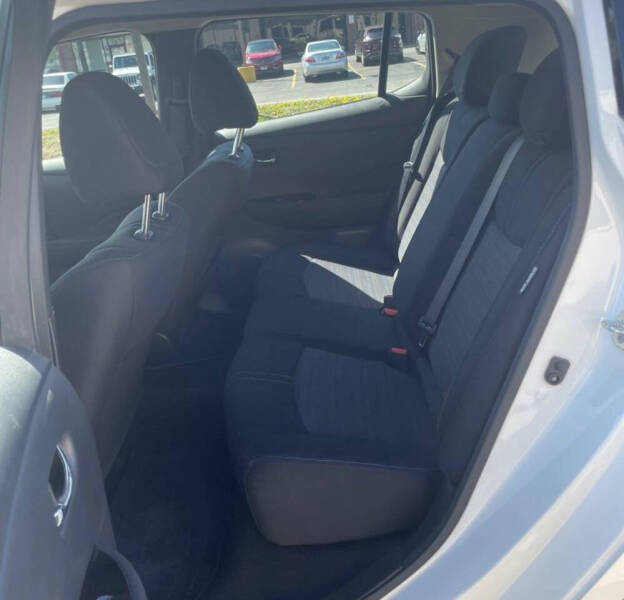 2023 Nissan LEAF SV PLUS