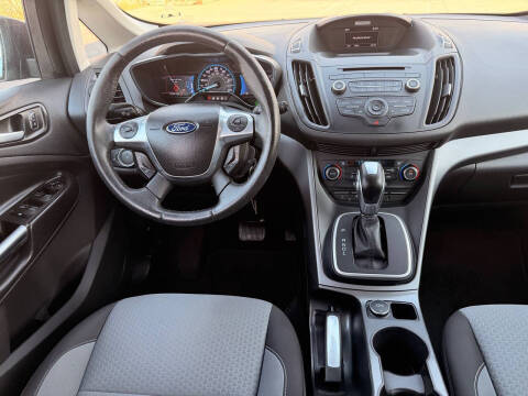 2017 Ford C-MAX Hybrid SE