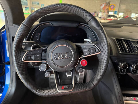 2023 Audi R8 5.2 V10 performance