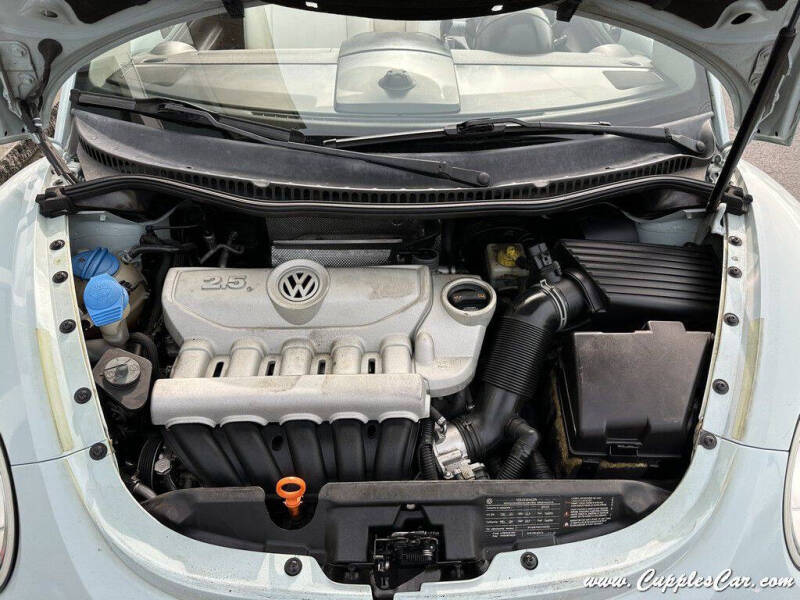 2010 Volkswagen New Beetle Convertible
