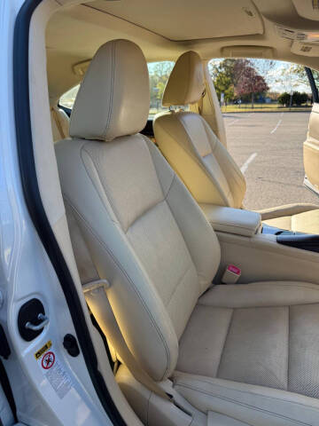 2015 Lexus ES 350 Crafted Line