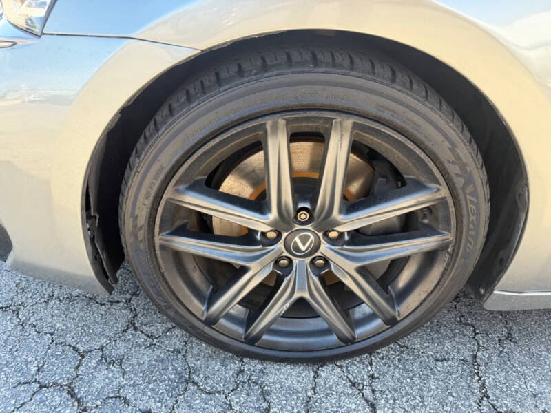 2019 Lexus IS 300