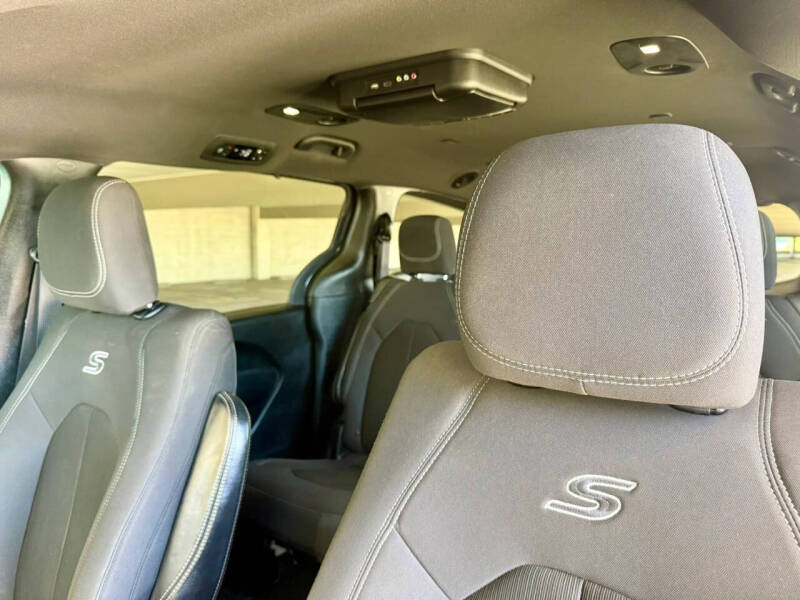 2019 Chrysler Pacifica Touring Plus